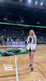 Allie LaForce feet photo thumbnail