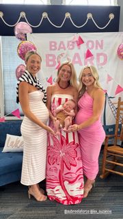 Allie LaForce feet photo thumbnail