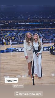 Allie LaForce feet photo 3
