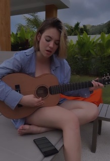 Allie Sherlock feet photo 8