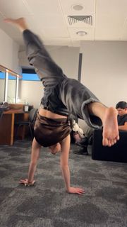 Allie Sherlock feet photo 4