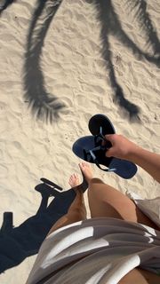 Allie Sherlock feet photo 6