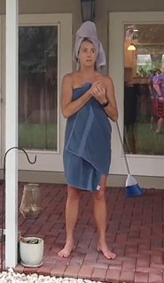 Allie Wes feet photo 16