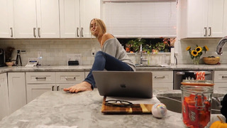 Allie Wes feet photo 12