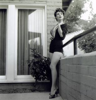 Allison Hayes feet photo 19