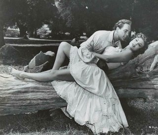 Allison Hayes feet photo 17