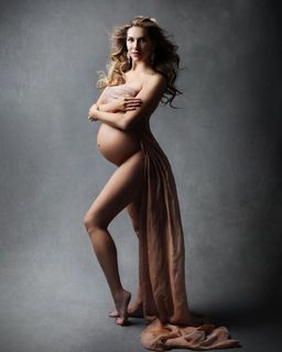 Allison Holker feet photo 14