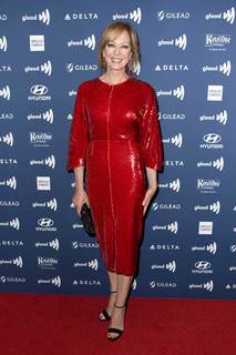 Allison Janney feet photo thumbnail