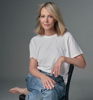 Allison Janney feet photo thumbnail