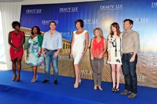 Allison Janney feet photo thumbnail