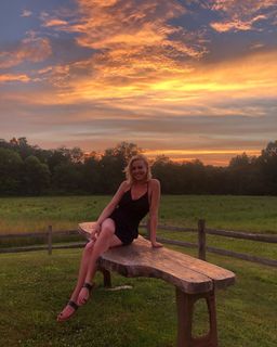 Allison McAtee feet photo 5