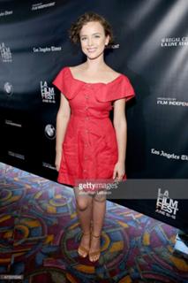 Allison Miller feet photo 3
