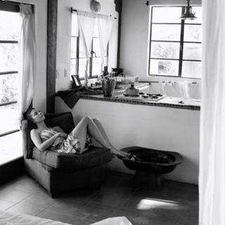 Allison Paige feet photo 19