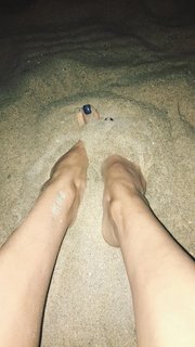 Allison Paige feet photo 4