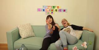 Allison Raskin feet photo thumbnail