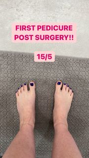 Allison Raskin feet photo thumbnail