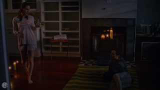 Allison Scagliotti feet photo thumbnail