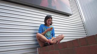 Allison Speed feet photo thumbnail