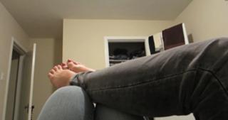 Allison Speed feet photo thumbnail