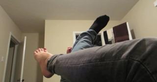 Allison Speed feet photo thumbnail