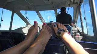 Allison Speed feet photo thumbnail