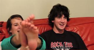 Allison Speed feet photo thumbnail