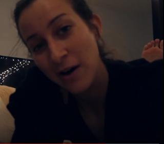 Allison Speed feet photo thumbnail
