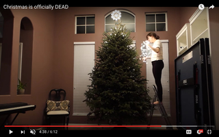 Allison Speed feet photo thumbnail