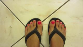 Allison Speed feet photo thumbnail