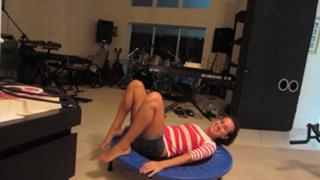 Allison Speed feet photo thumbnail