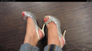 Allison Speed feet photo thumbnail