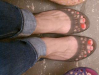 Allison Speed feet photo thumbnail