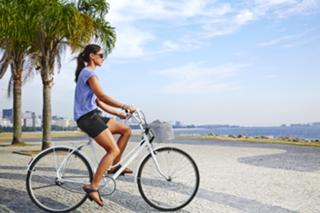 Allison Stokke feet photo thumbnail