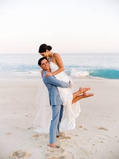 Allison Stokke feet photo thumbnail