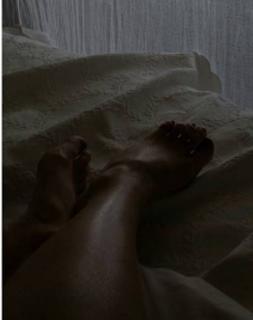Allison Tolman feet photo 3