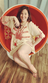 Allison Tolman feet photo 11