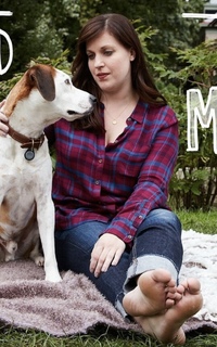 Allison Tolman feet photo 11