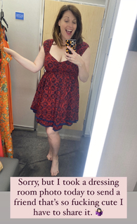 Allison Tolman feet photo 9