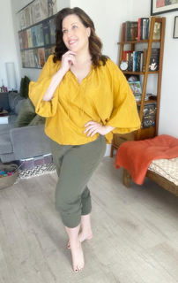 Allison Tolman feet photo 8