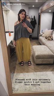 Allison Tolman feet photo 1