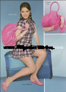 Allisson Lozano feet photo 3