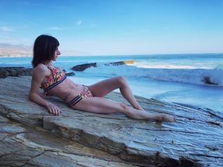 Allisyn Snyder feet photo 3