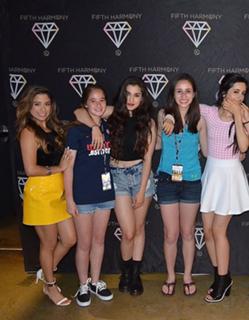 Ally Brooke feet photo thumbnail