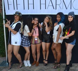 Ally Brooke feet photo thumbnail