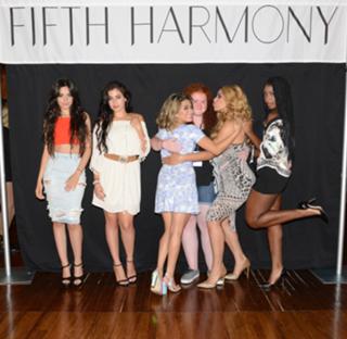 Ally Brooke feet photo thumbnail