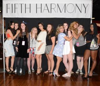 Ally Brooke feet photo thumbnail