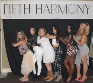 Ally Brooke feet photo thumbnail