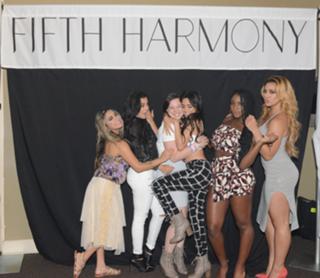 Ally Brooke feet photo thumbnail