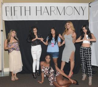 Ally Brooke feet photo thumbnail