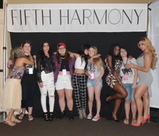 Ally Brooke feet photo thumbnail